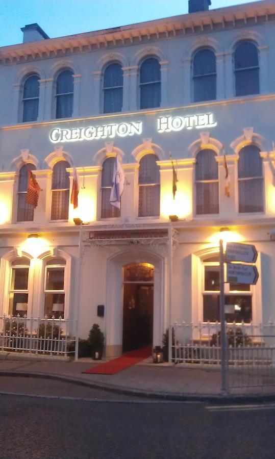 Creighton Hotel Clones ภายนอก รูปภาพ