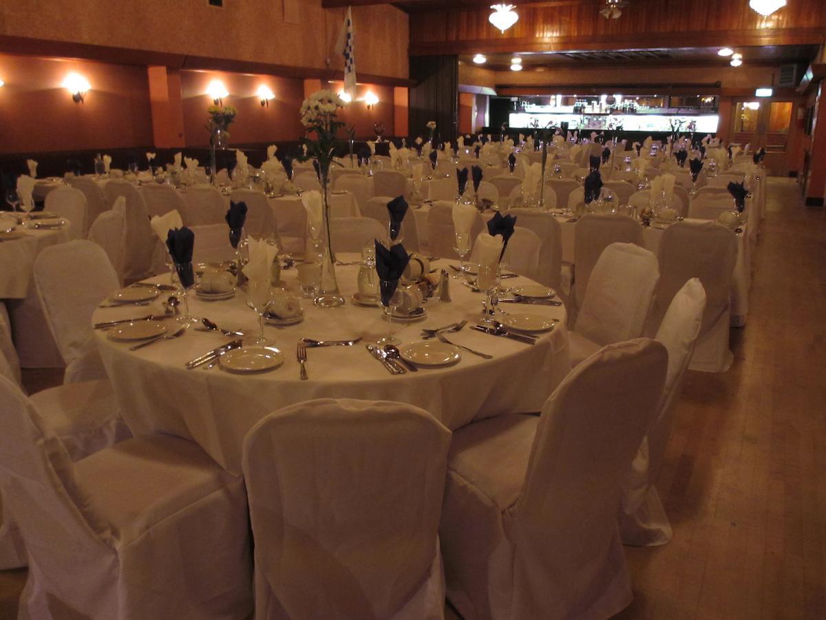 Creighton Hotel Clones ภายนอก รูปภาพ