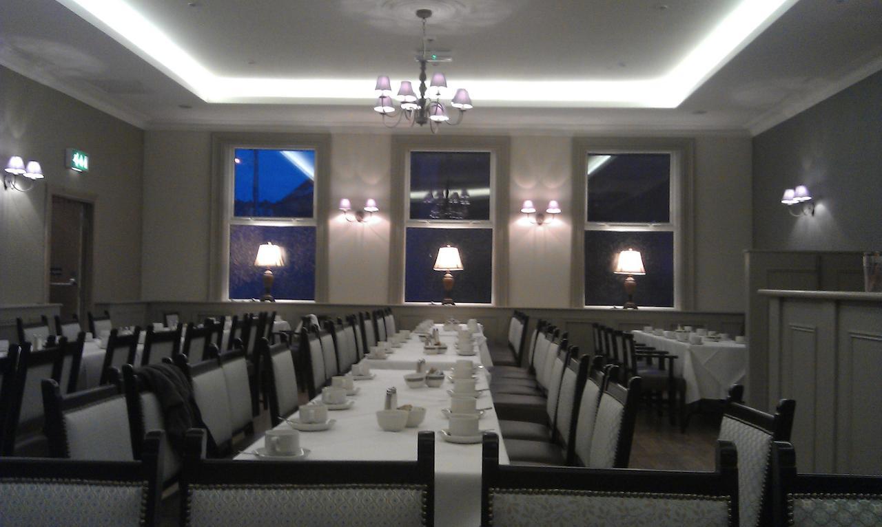 Creighton Hotel Clones ภายนอก รูปภาพ