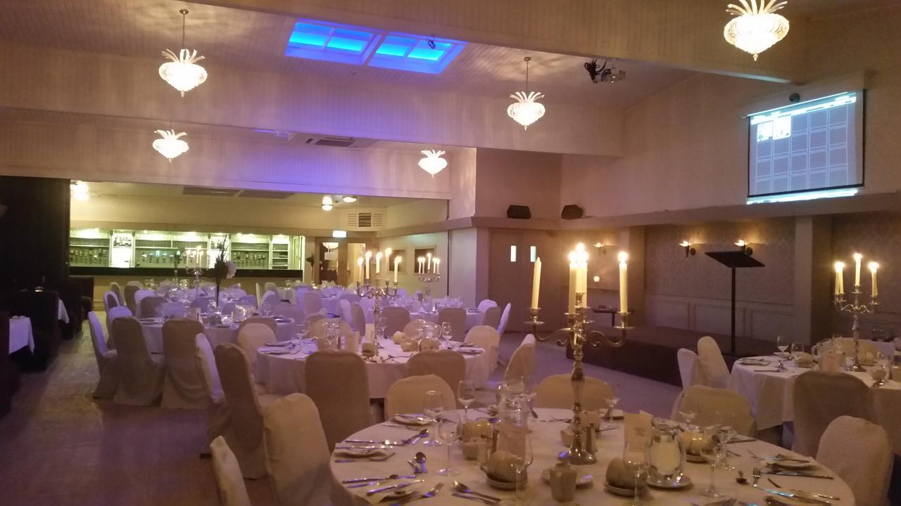 Creighton Hotel Clones ภายนอก รูปภาพ